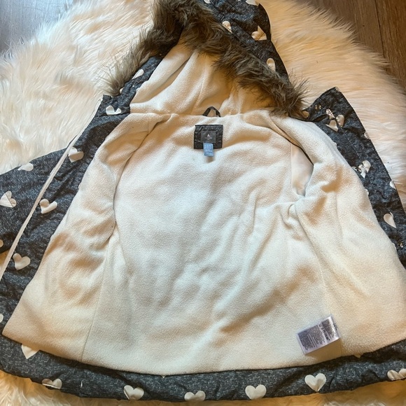 Baby Gap Girl’s jacket hearts pattern light grey - Picture 4 of 8